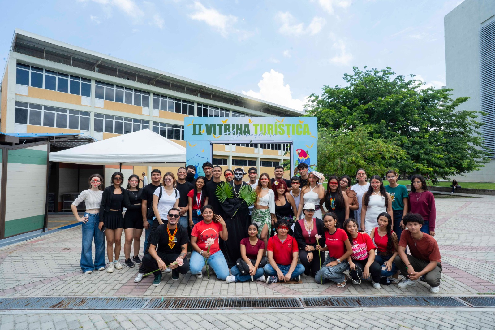 VITRINA.TURI´STICA.3