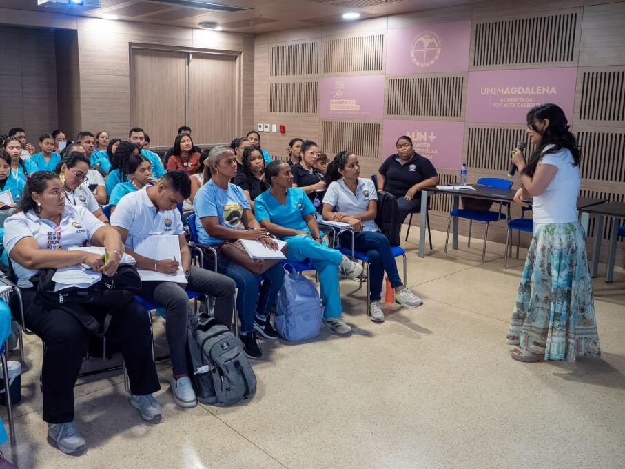 Estudiantes de Licenciatura en Literatura y Lengua Castellana fortalecieron sus competencias investigativas y pedagógicas durante la Jornada Ágil Taller de Prácticas.