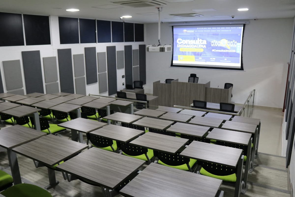 Rector de UNIMAGDALENA inauguró Sala de Audiencias, Laboratorio de Física, Consultorios PAP y Sala de Proyección