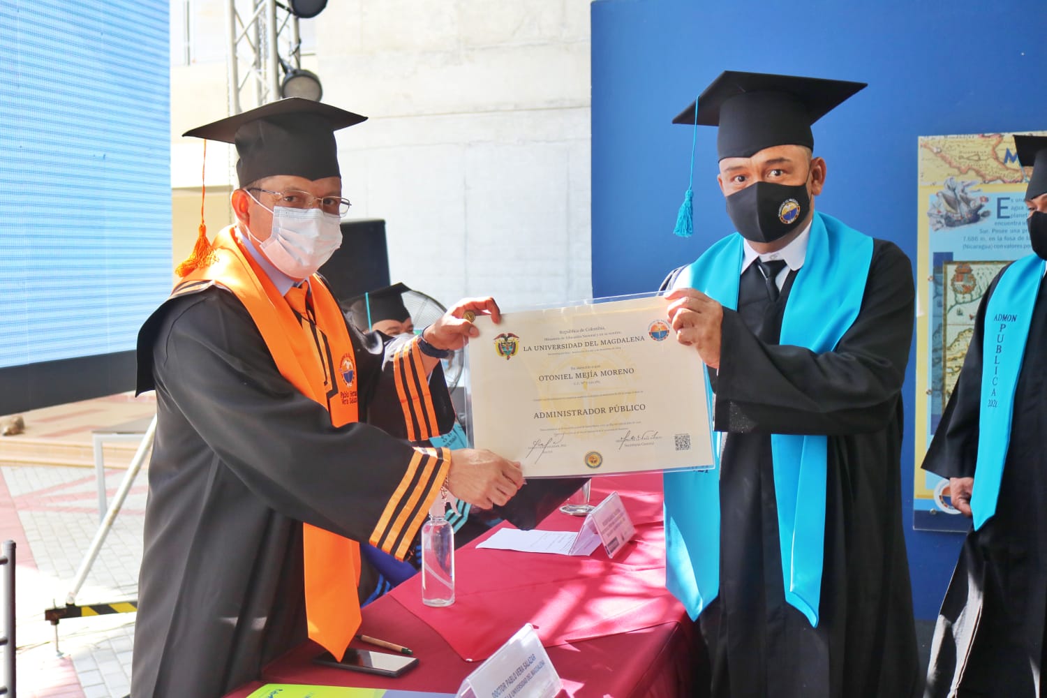 UNIMAGDALENA tituló 71 profesionales en Administración de la Seguridad y Salud en el Trabajo y 22 en Administración Pública