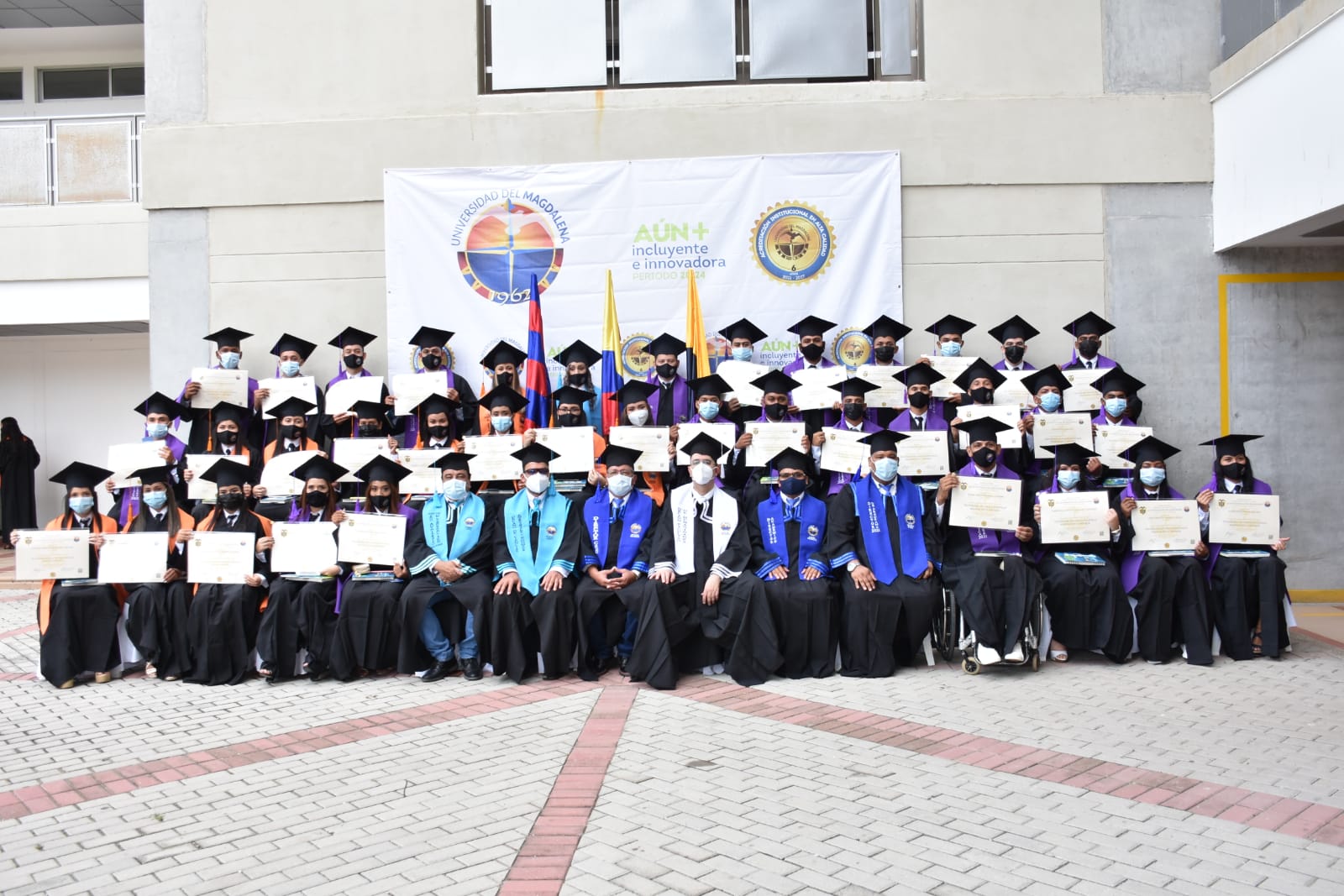 UNIMAGDALENA graduó y certificó a 120 nuevos técnicos, tecnólogos y profesionales