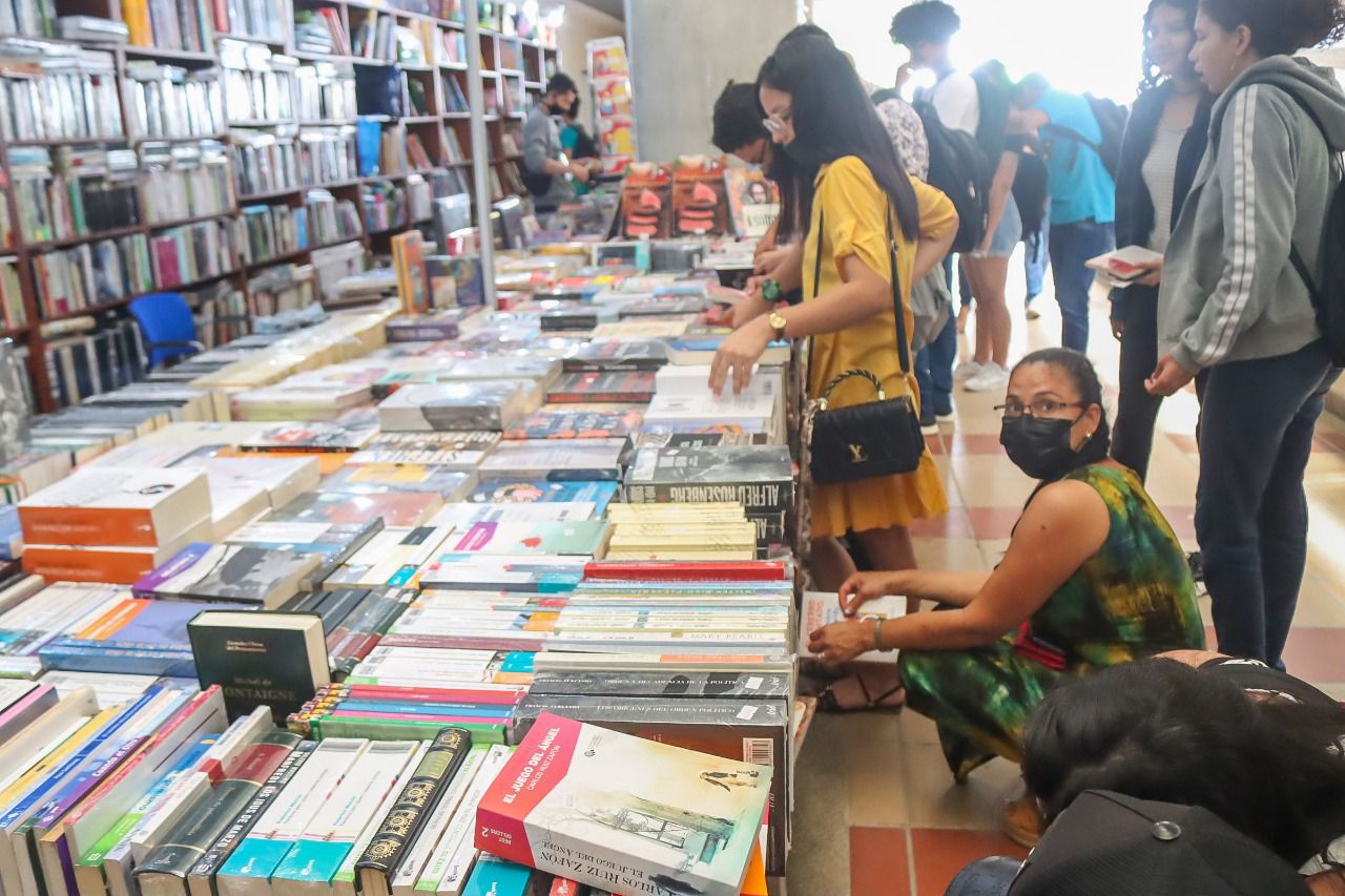 Espacio en donde se encuentran libros de artes, ciencias, cultura e historia