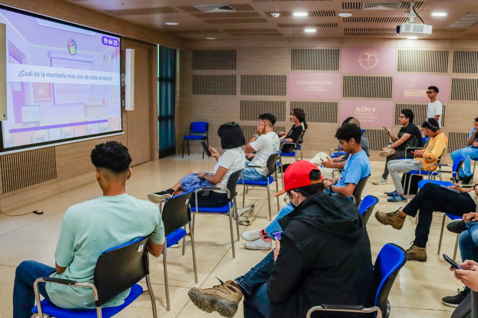 Los beneficiarios del programa Talento Magdalena organizaron el I Torneo de Cultura General, en el que participan estudiantes, docentes y contratistas