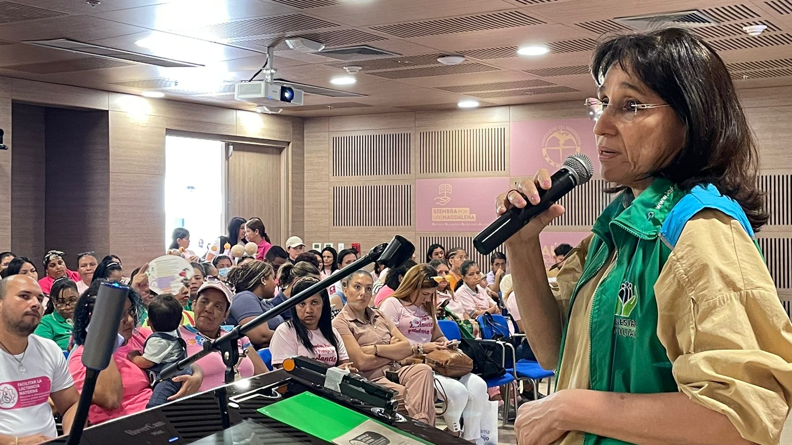 La representante del ICBF, exaltó la sala de lactancia de UNIMAGDALENA