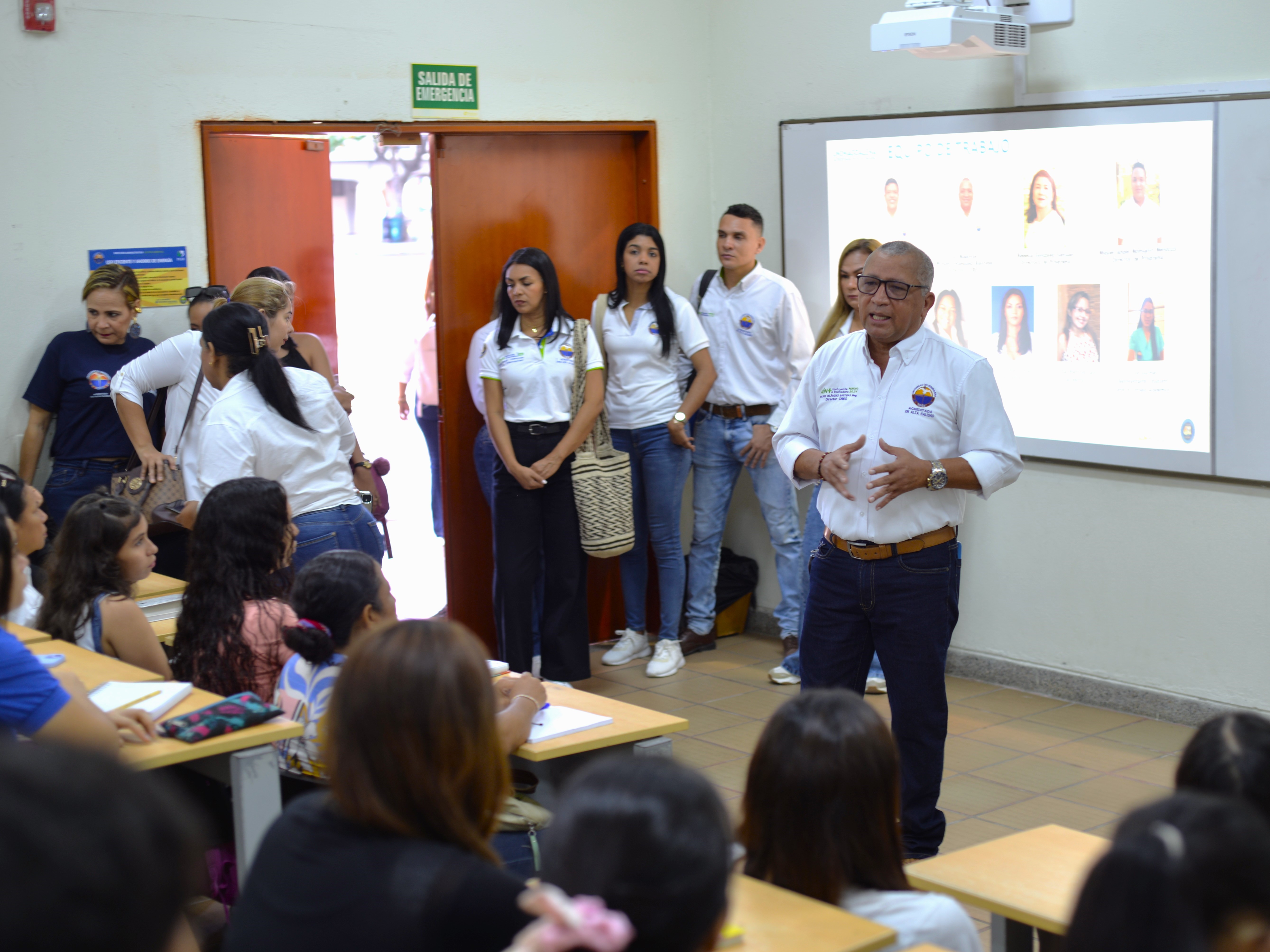 INICIO.SEMESTRE.CREO.3