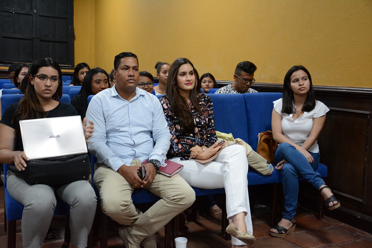 UNIMAGDALENA brinda capacitación en negocios internacionales