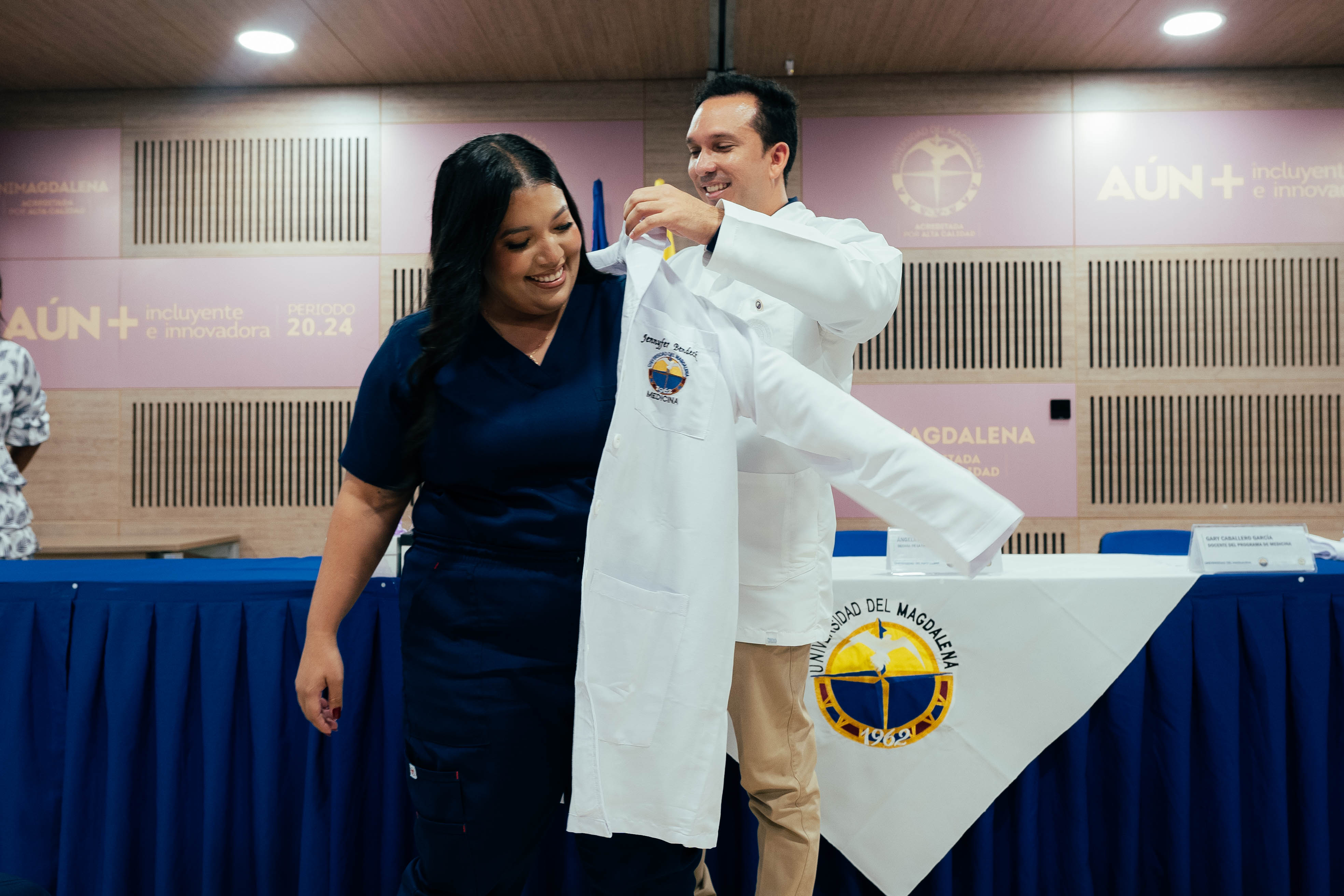 ENTREGA.BATAS.MEDICINA.3