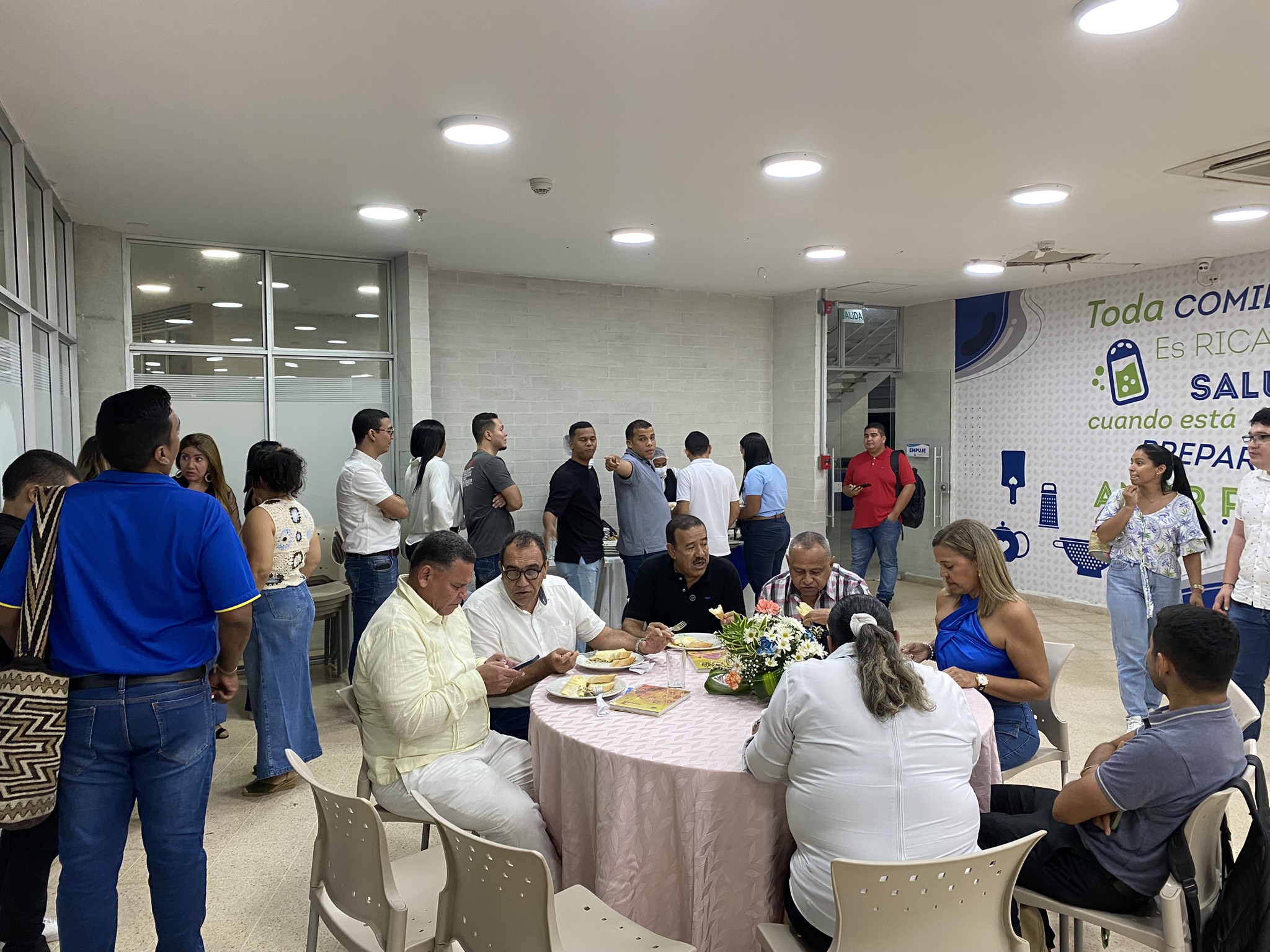 ENCUENTRO DE EGRESADOS DEL PROGRAMA DE ECONOMÍA