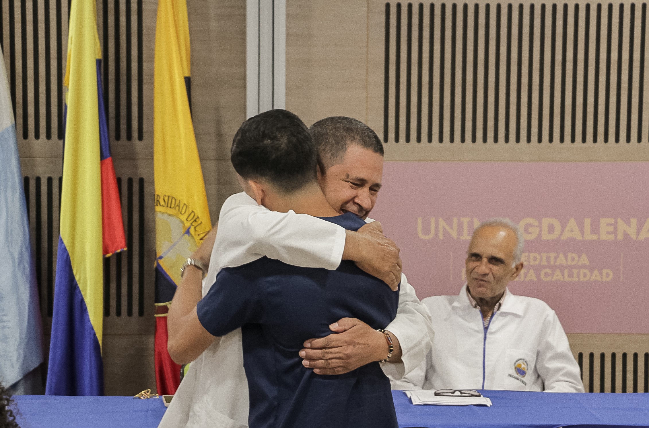 ENTREGA.BATAS.MEDICINA.4