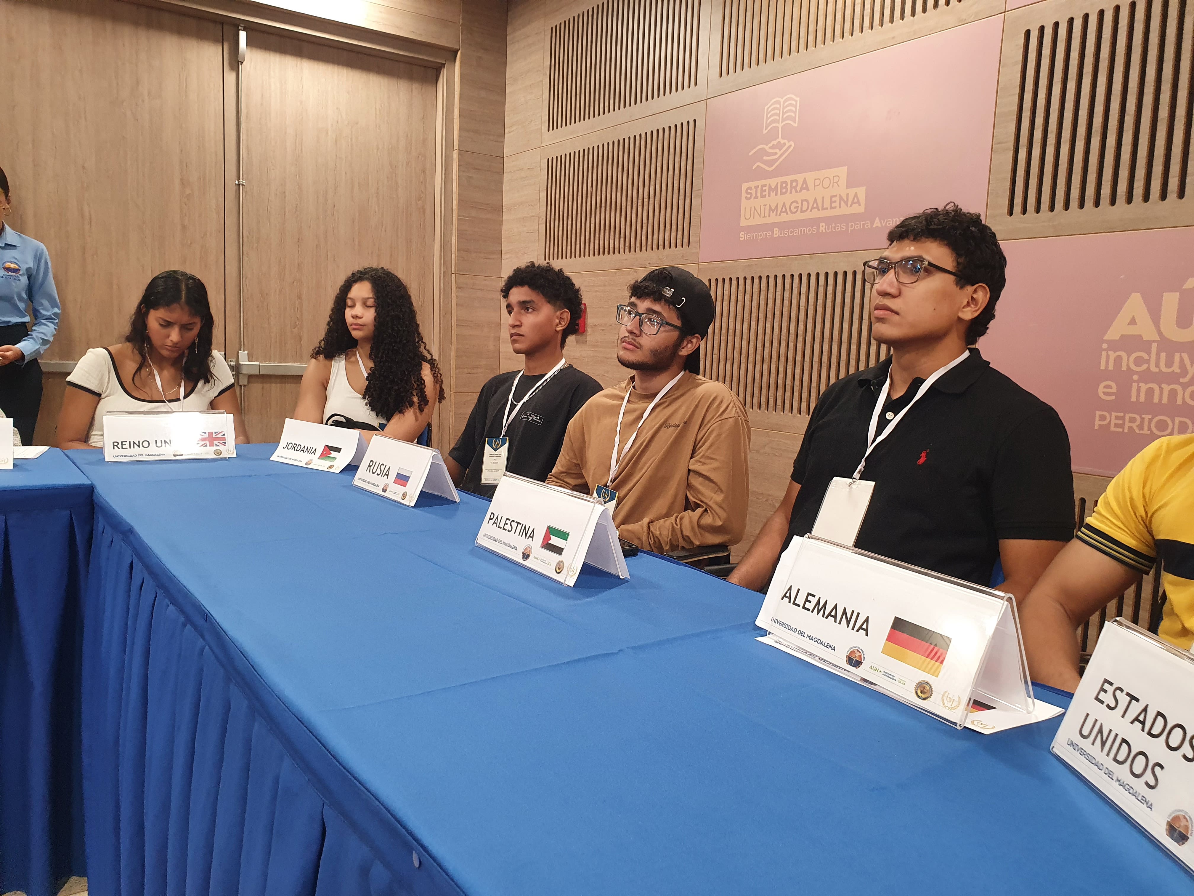 Simulación Modelo de Naciones Unidas -MUNimagdalena, septiembre 2024. Programa de Negocios Internacionales