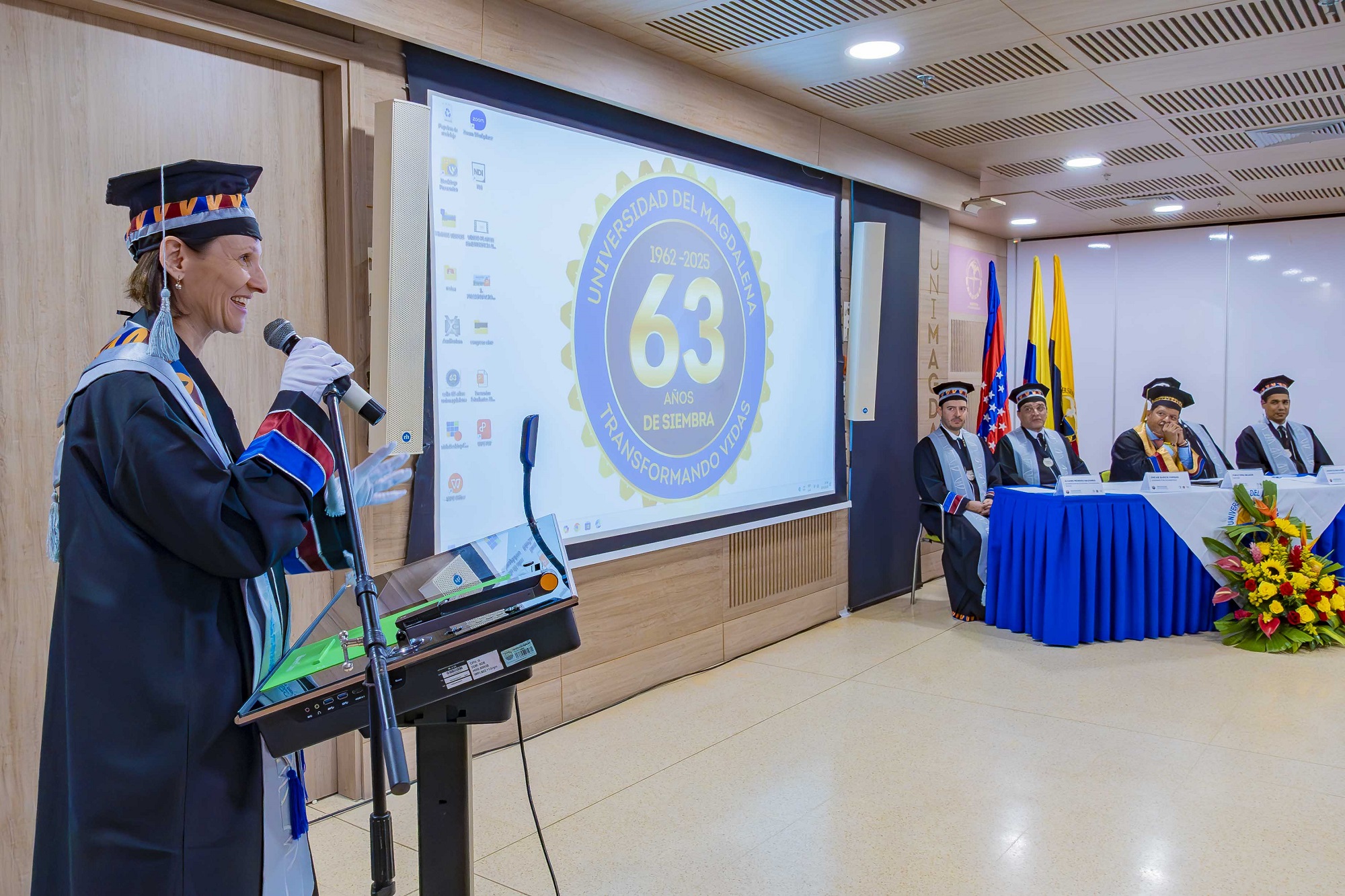 NUEVA DOCTORA EN EDUCACIÓN, INTERCULTURALIDAD Y TERRITORIO