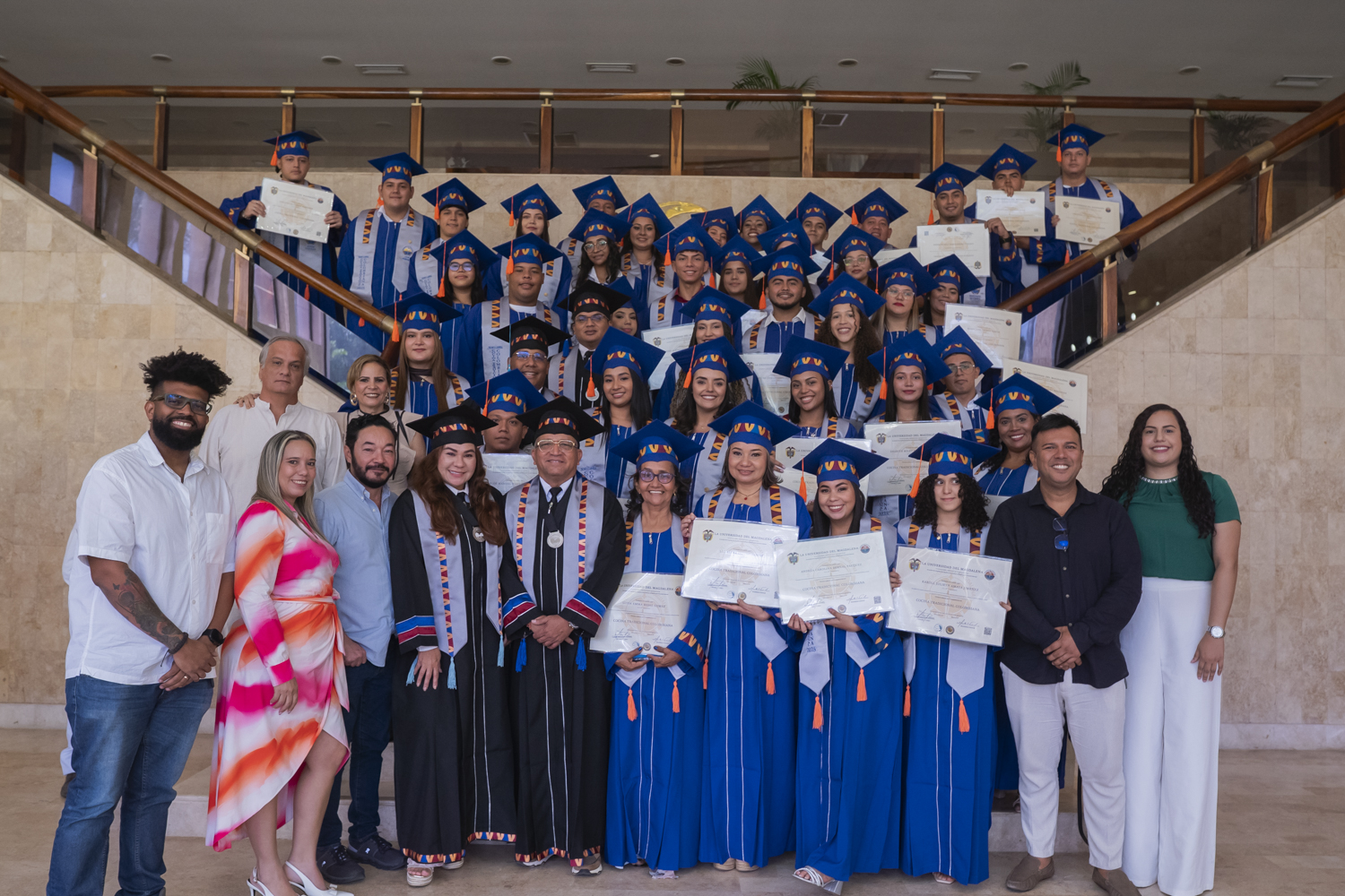 La graduación de estas primeras cohortes se convierte en una invitación abierta a quienes sueñan con superarse.