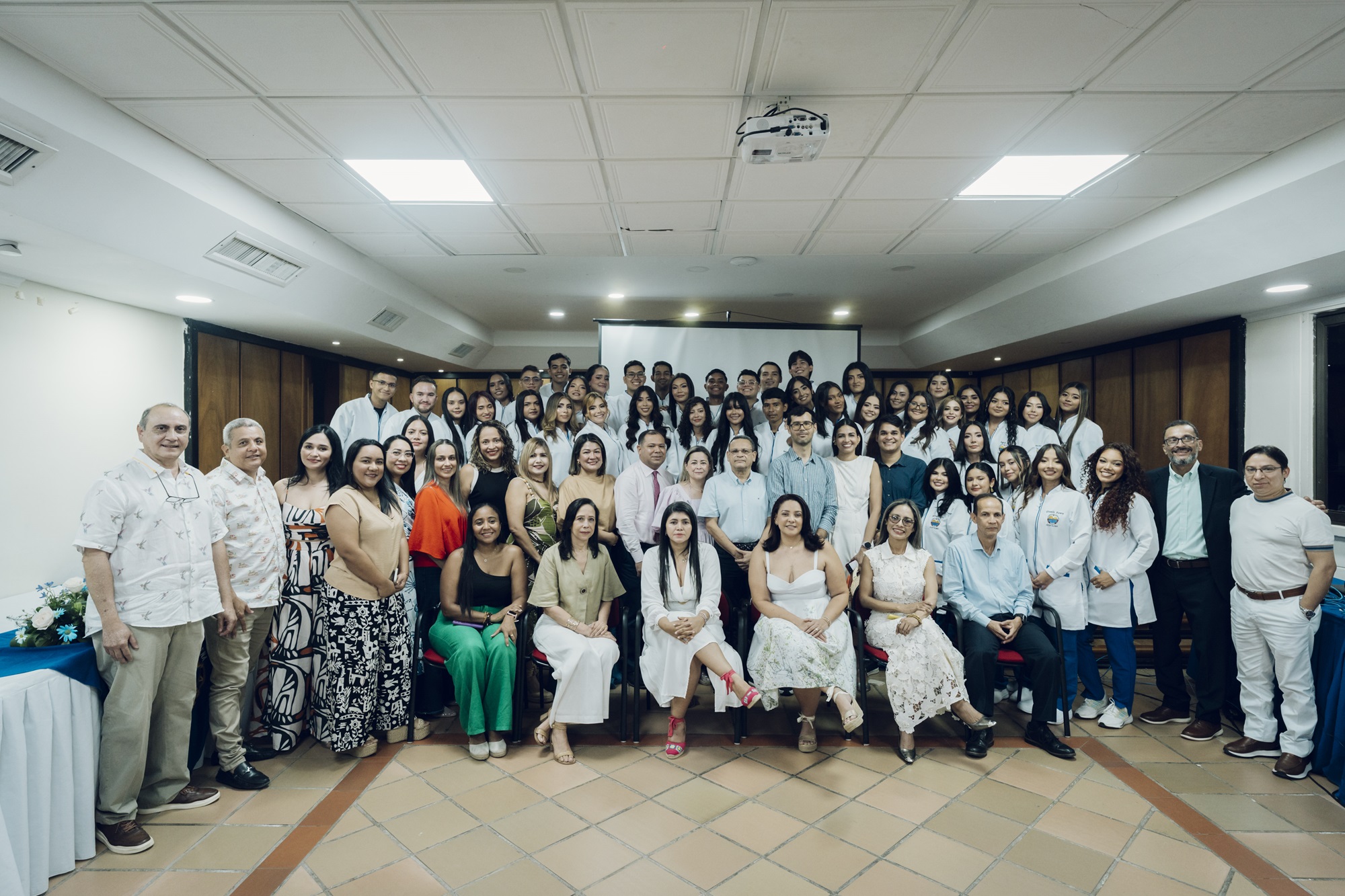 CEREMONIA.ODONTOLOGÍA.BATAS.3