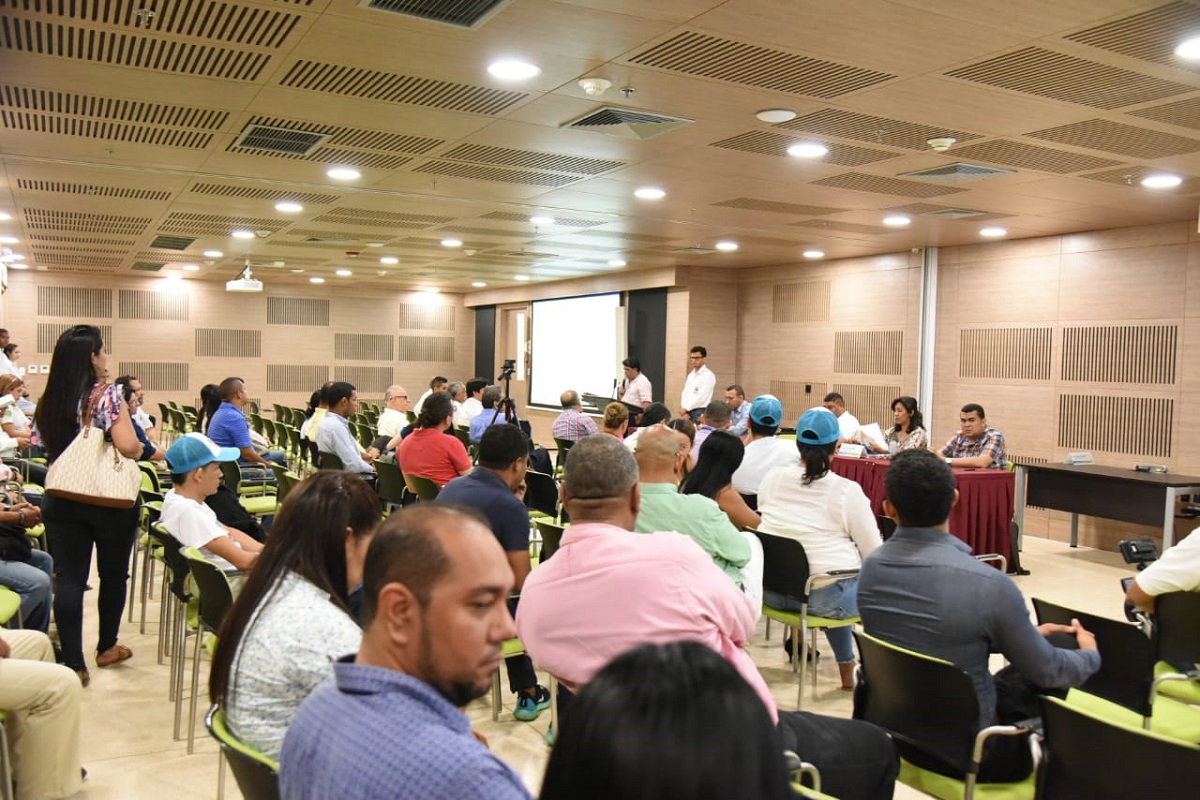 Egresados regresaron a UNIMAGDALENA para ser parte del foro de candidatos a Consejo Superior y Consejo Académico