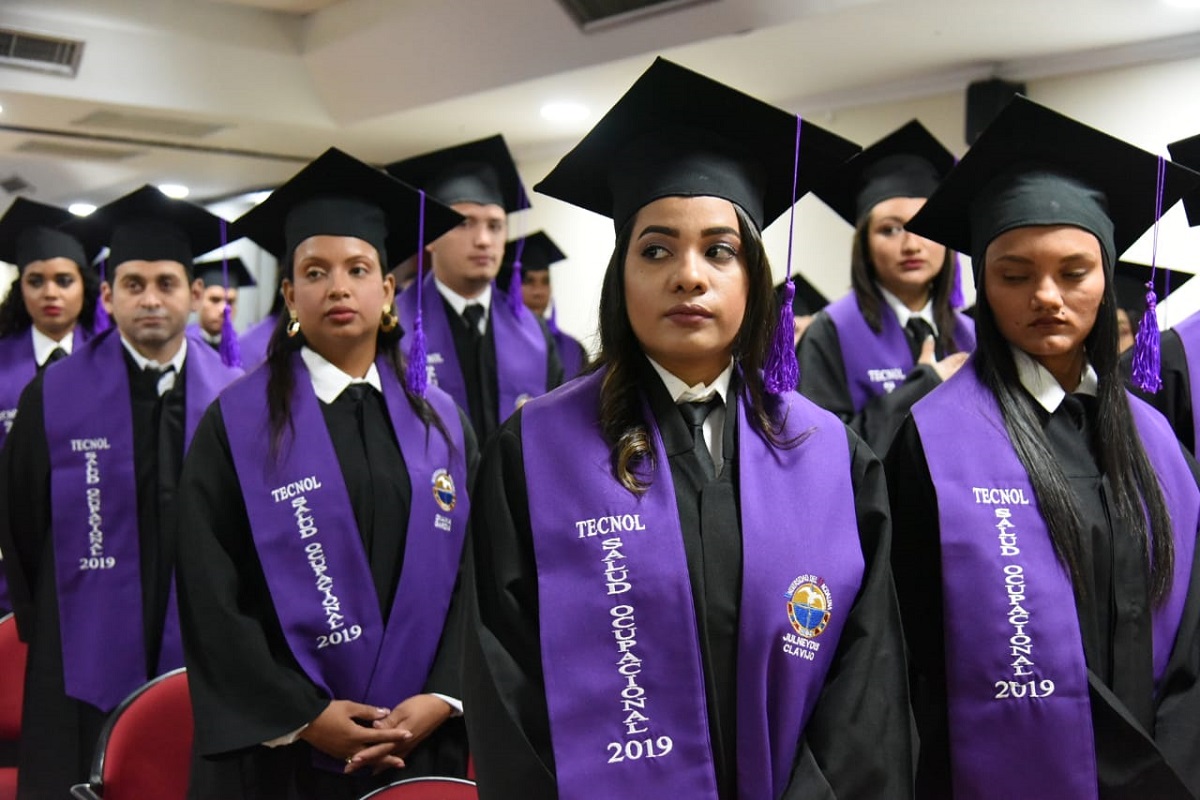 UNIMAGDALENA graduó 237 ciudadanos de la modalidad de educación a distancia