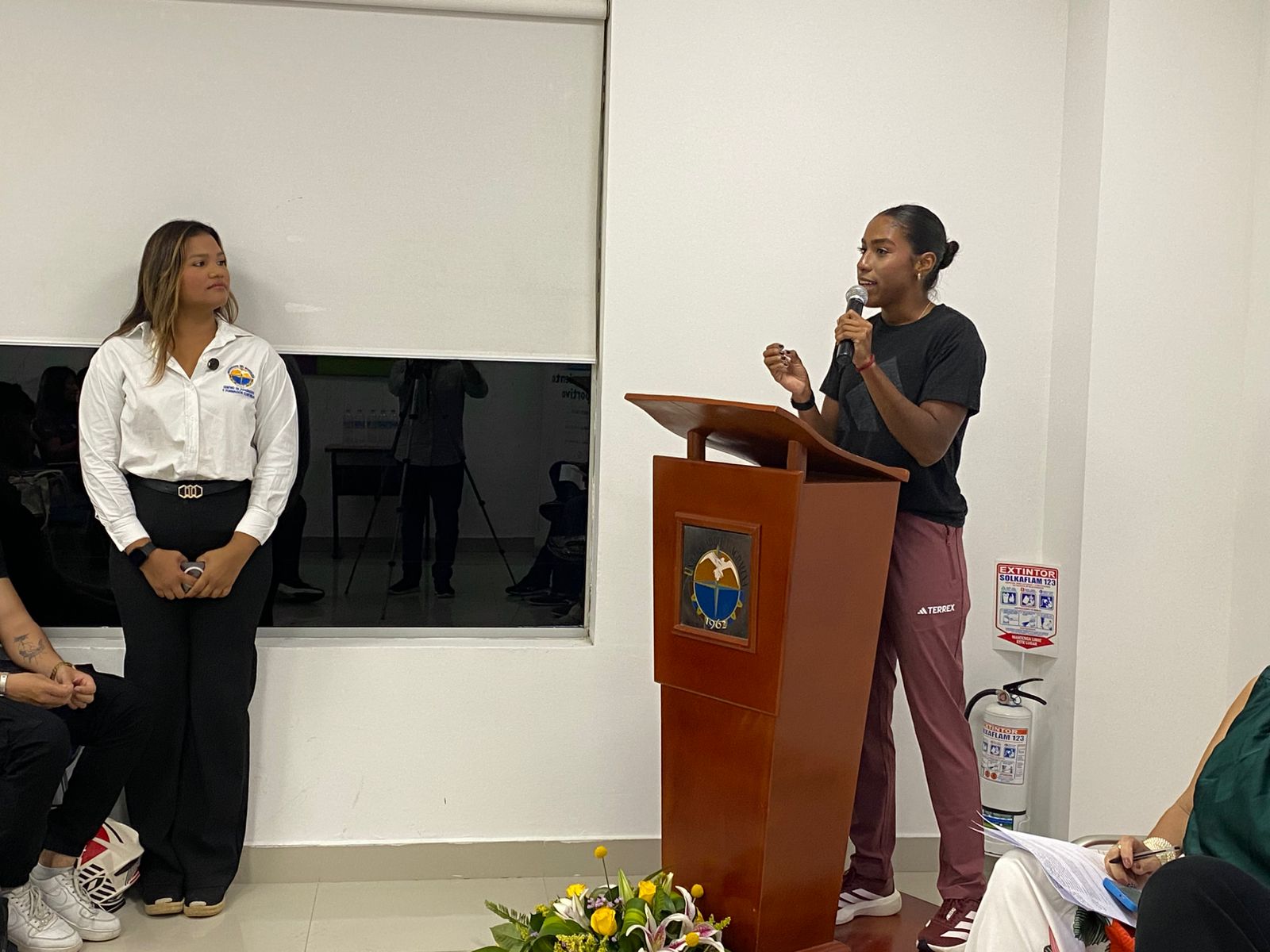 UNIMAGDALENA impulsa el desarrollo social y fortalece la profesionalización del sector deportivo.