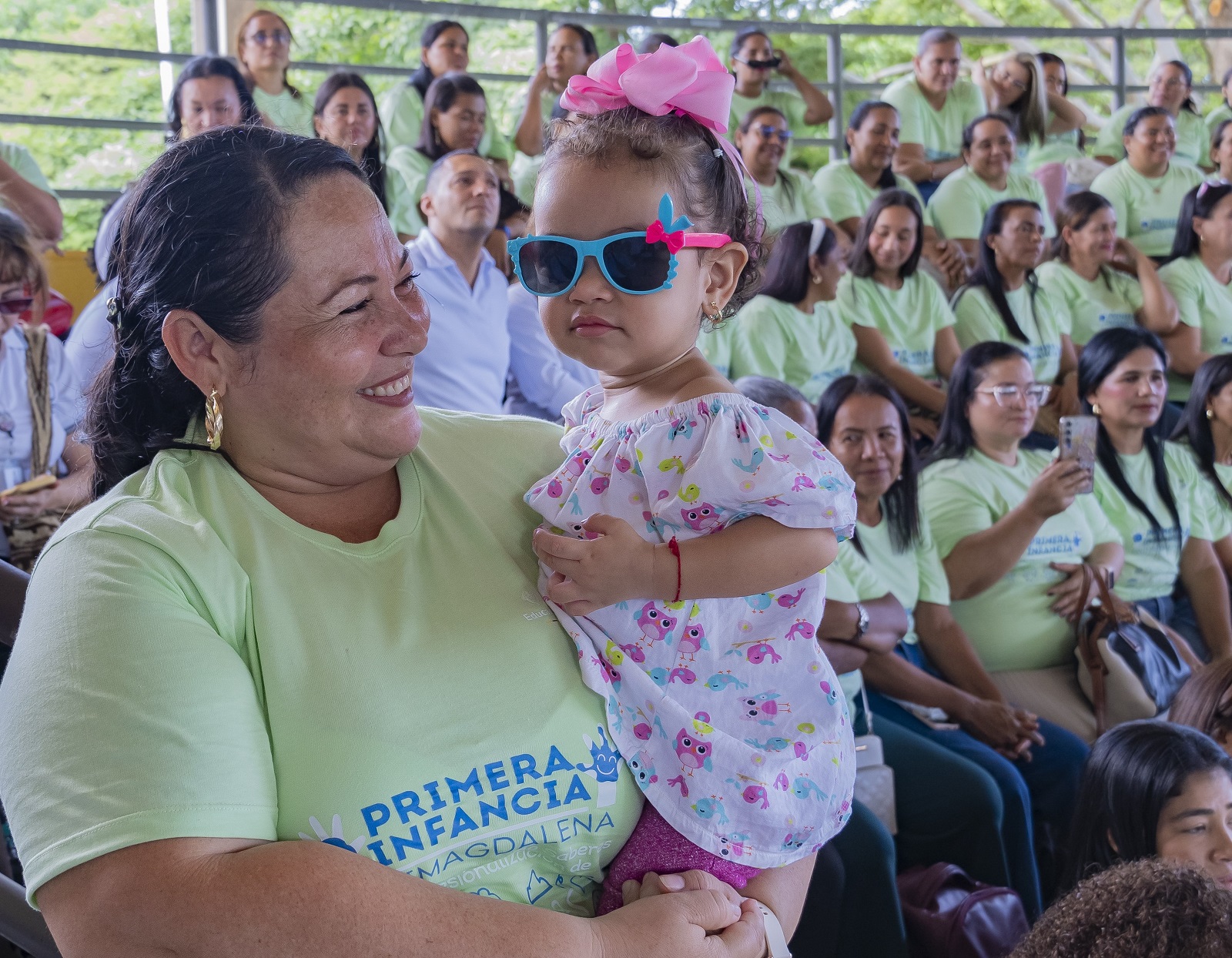 Amor que educa: las madres comunitarias construyen un futuro lleno de ternura y cuidado, dejando huella en cada niño y niña que acompaña su corazón.