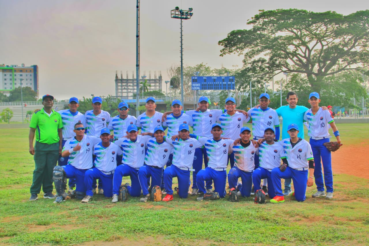 Fútbol Femenino de UNIMAGDALENA logra campeonato en juegos deportivos regionales universitarios