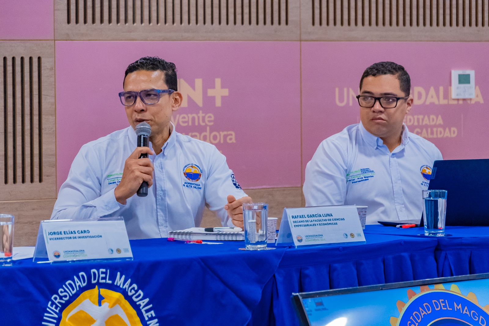 Cuerpo directivo y docente de UNIMAGDALENA, participaron en el primer día de visita de evaluación externa para la acreditación del programa de Negocio