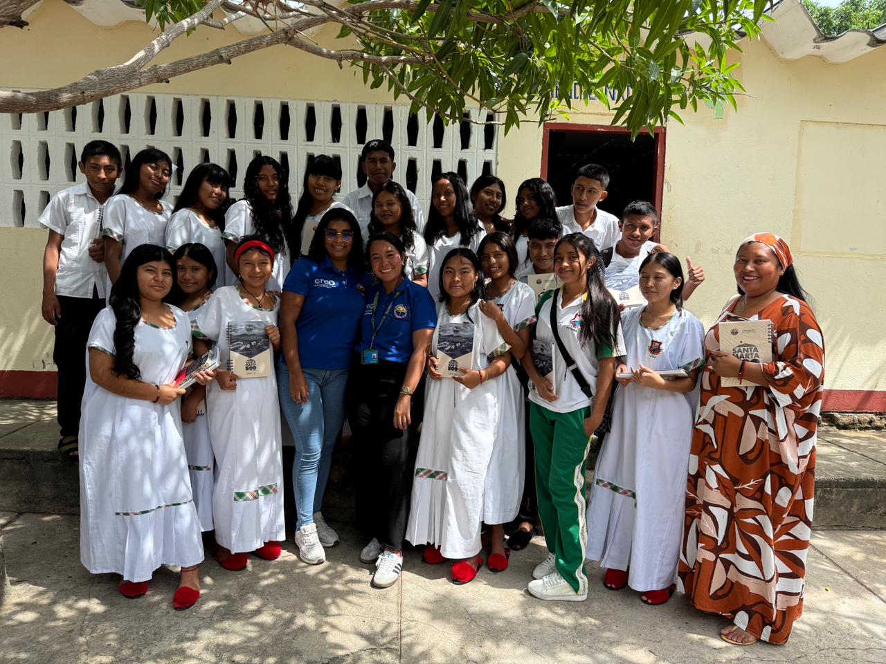 La educación superior llega como una nueva oportunidad para que los jóvenes indígenas de Manaure fortalezcan sus raíces y transformen su territorio.