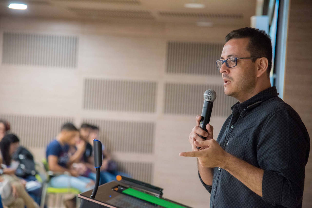UNIMAGDALENA se educó sobre detección de la mentira y el engaño a través del lenguaje