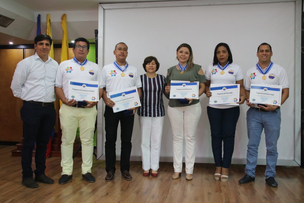 UNIMAGDALENA reconoció el buen rendimiento de sus estudiantes en las pruebas Saber Pro