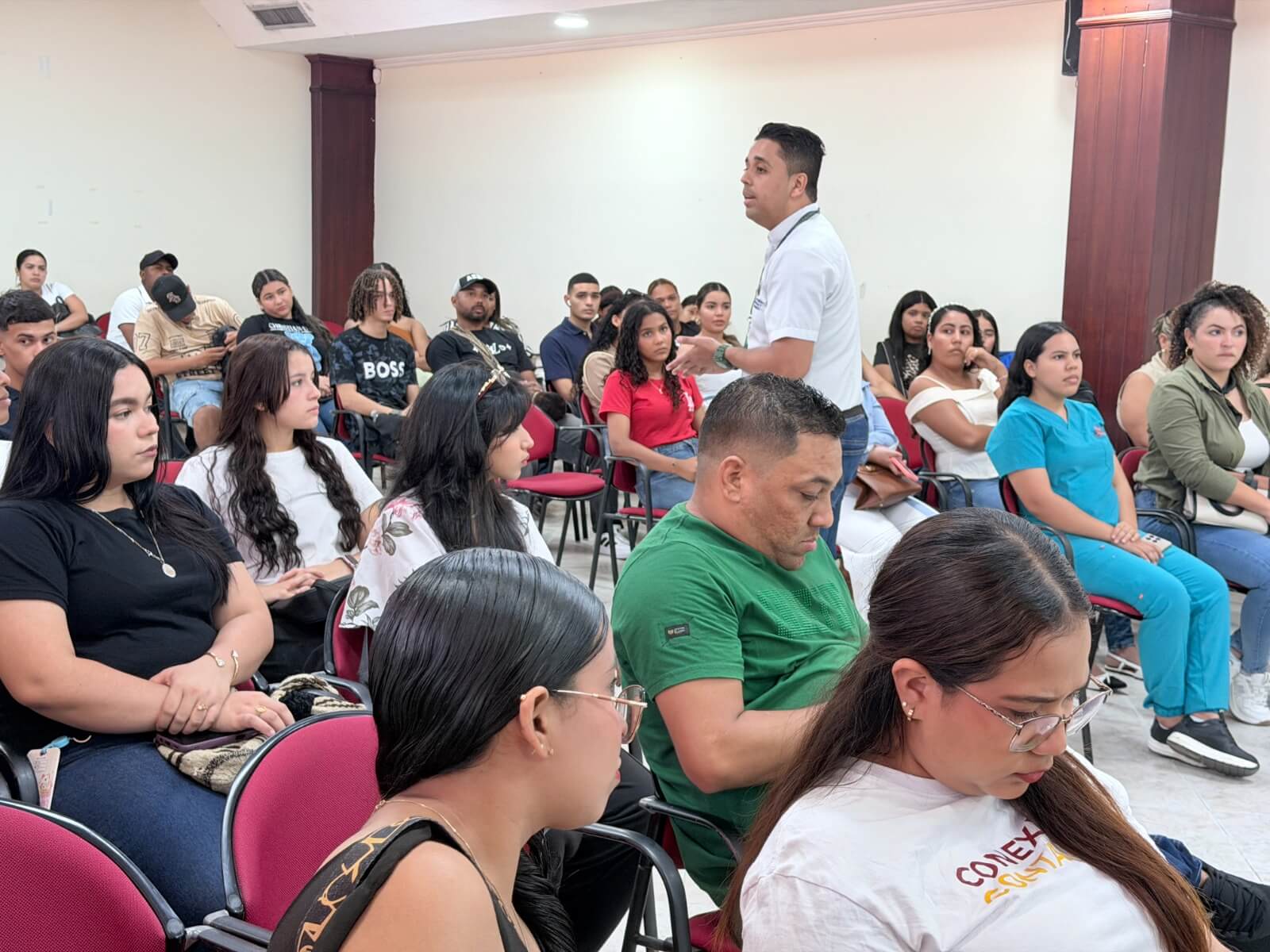 Formación integral: La Universidad del Magdalena prepara profesionales comprometidos con la sociedad y el desarrollo regional.