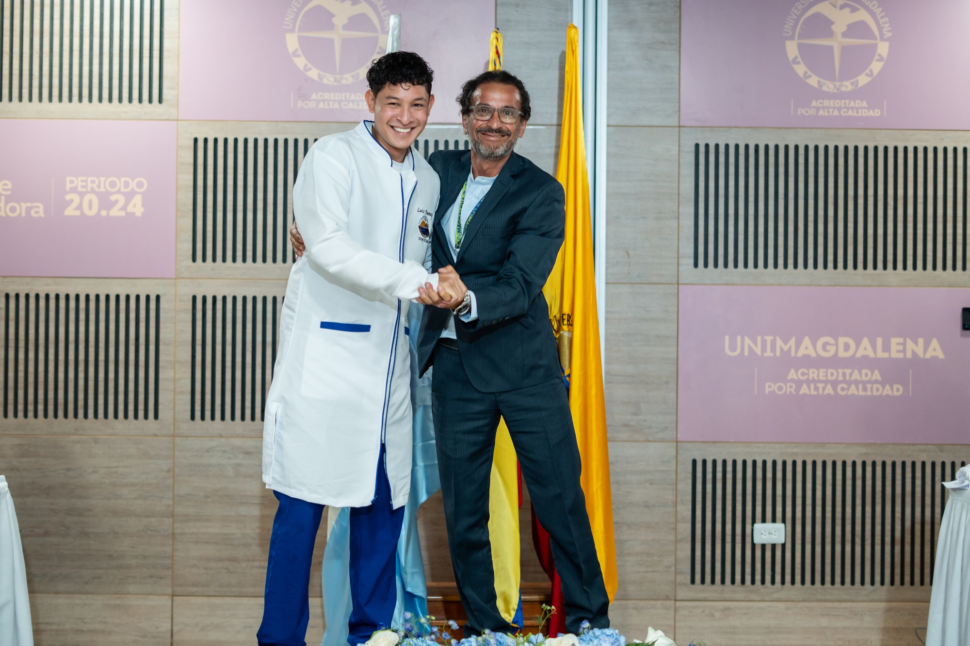 IMPOSICIÓN.BATAS.ODONTOLOGÍA.4