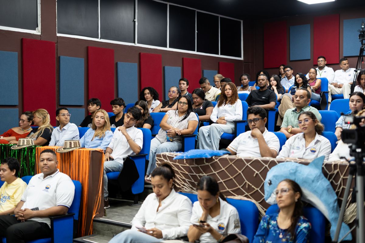 La convocatoria se encuentra publicada oficialmente en la página del CO-LAB de la Vicerrectoría de Investigación, donde podrán consultar el documento