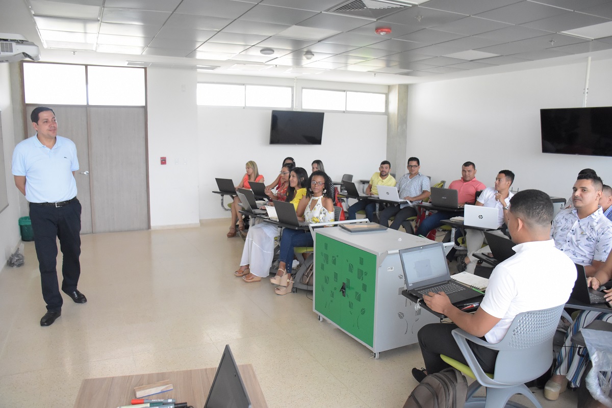 UNIMAGDALENA realiza Especialización en Finanzas
