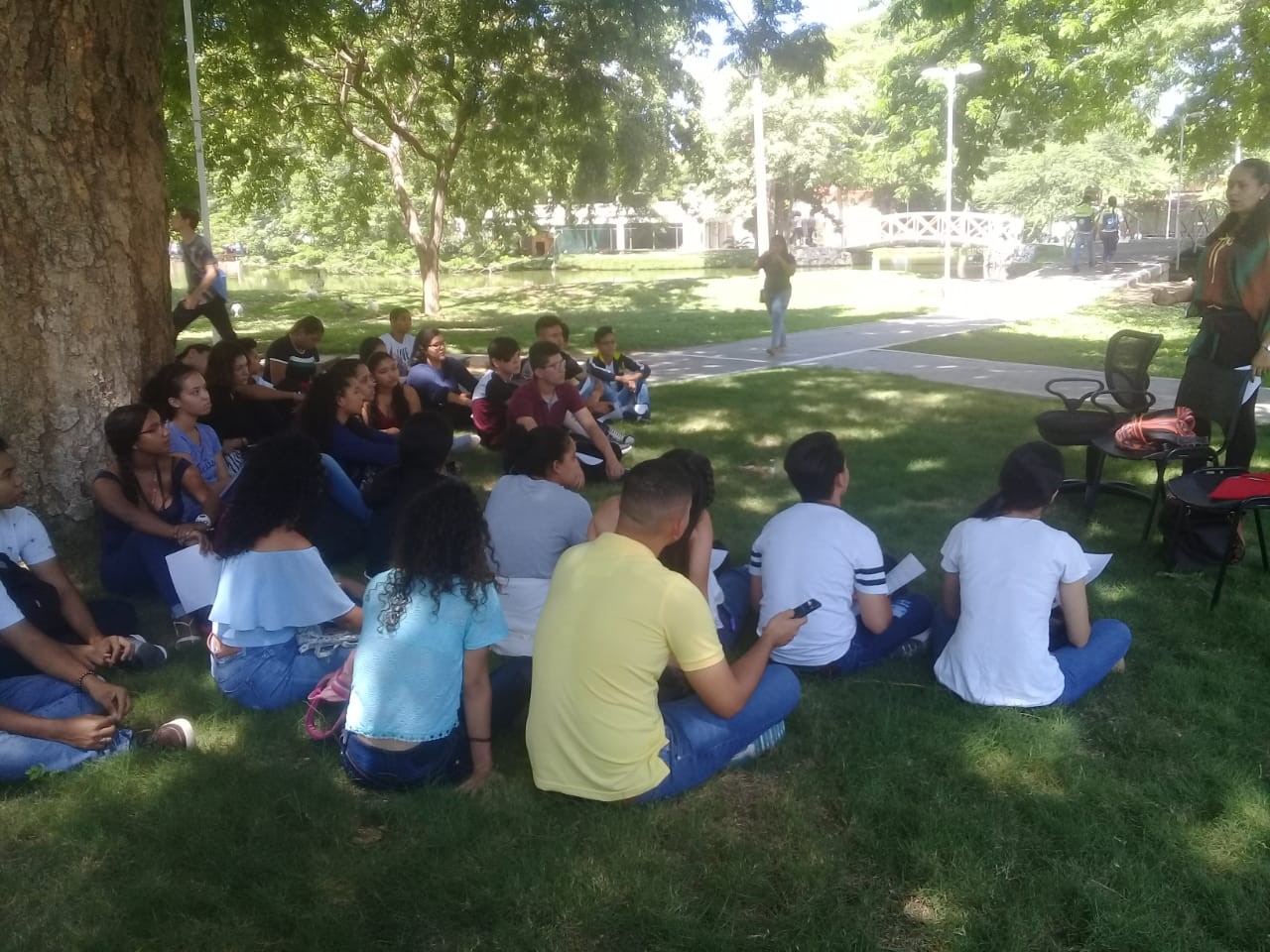 Club de Lectura Multilingüe 'La estancia de las libélulas'