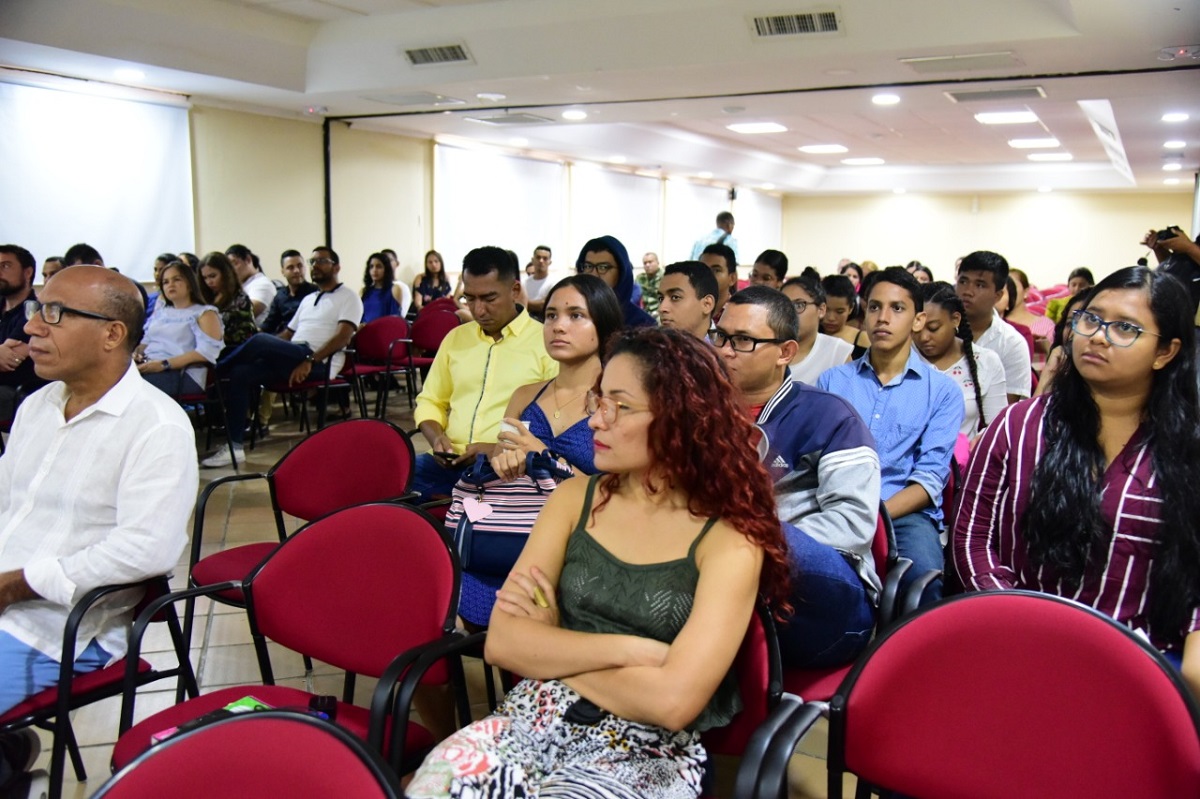 En UNIMAGDALENA se disertó sobre Procesos migratorios y retos de la Jurisdicción Especial para la Paz -JEP
