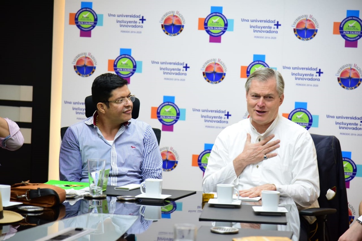 Creador del modelo Economía Azul visitó UNIMAGDALENA con miras a implementar proyectos en Colombia