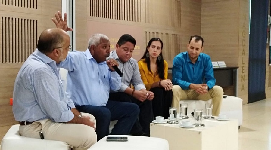 “Investigar” es la acción que conduce al Liderazgo Caribe