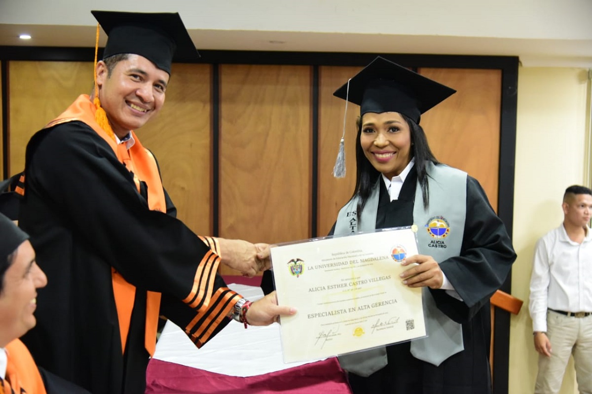 UNIMAGDALENA graduó a profesionales con conocimientos de alta calidad en programas posgraduales
