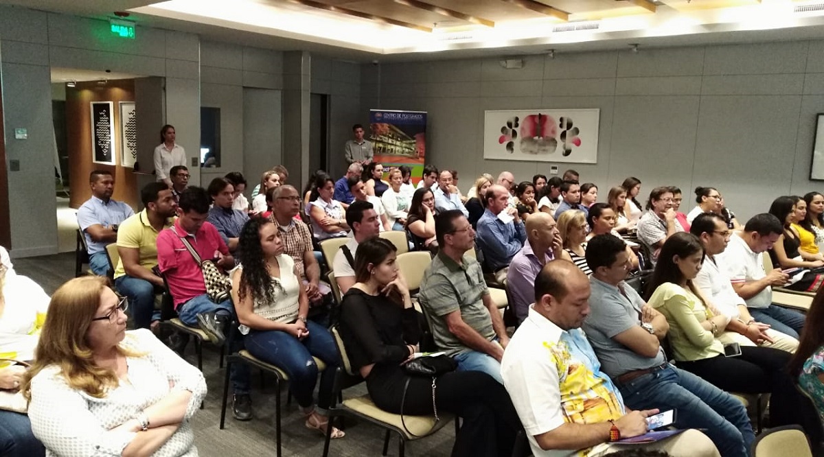 UNIMAGDALENA realizó coloquio sobre cooperación internacional