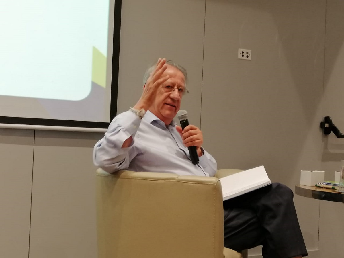 UNIMAGDALENA realizó coloquio sobre cooperación internacional