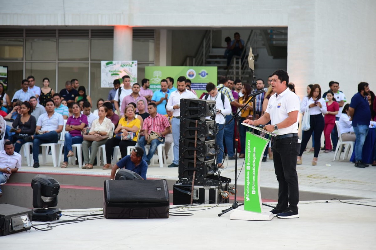 Representantes de diferentes sectores de la sociedad ponderaron crecimiento y proyección de UNIMAGDALENA