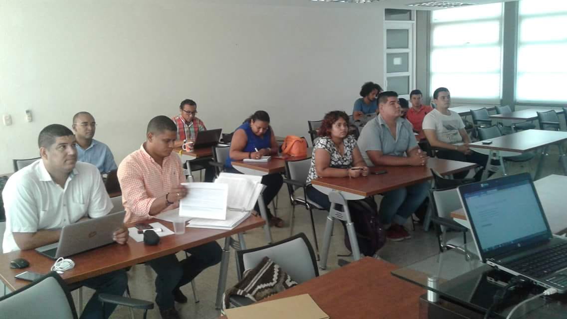 El Programa de Economía, adscrito a la Facultad de Ciencias Empresariales y Económicas