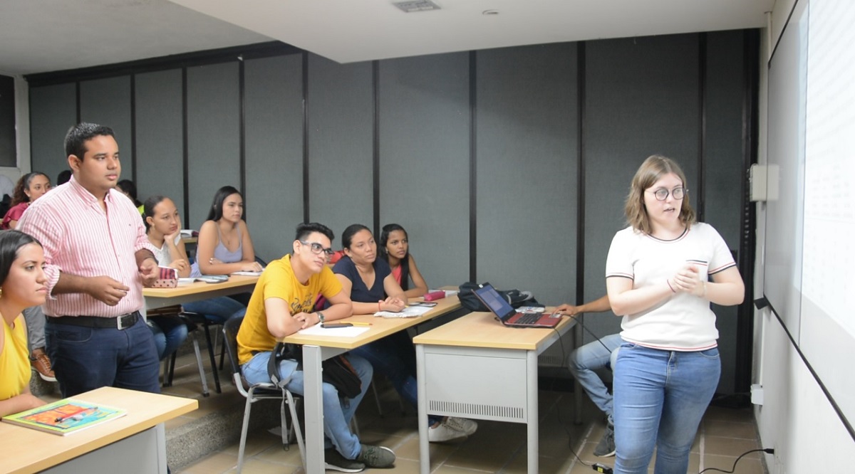 Por primera vez una estudiante extranjera realiza una doble titulación en UNIMAGDALENA