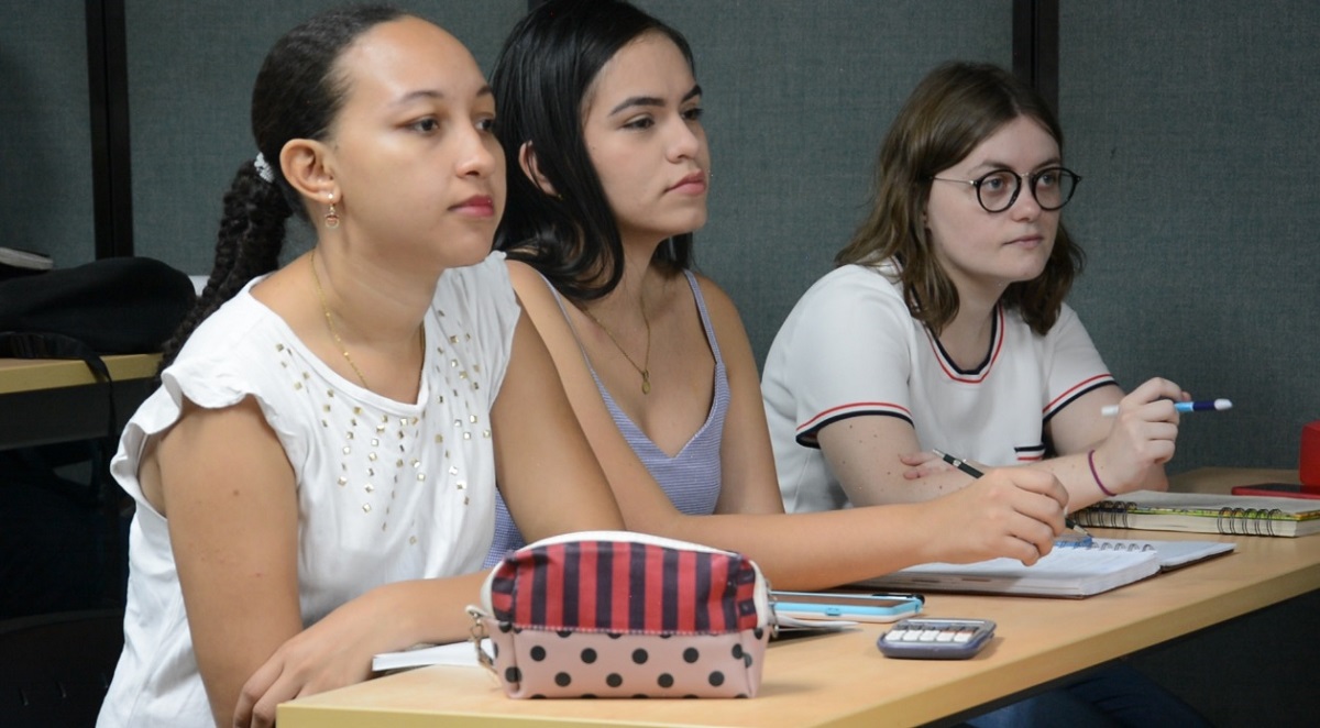 Por primera vez una estudiante extranjera realiza una doble titulación en UNIMAGDALENA