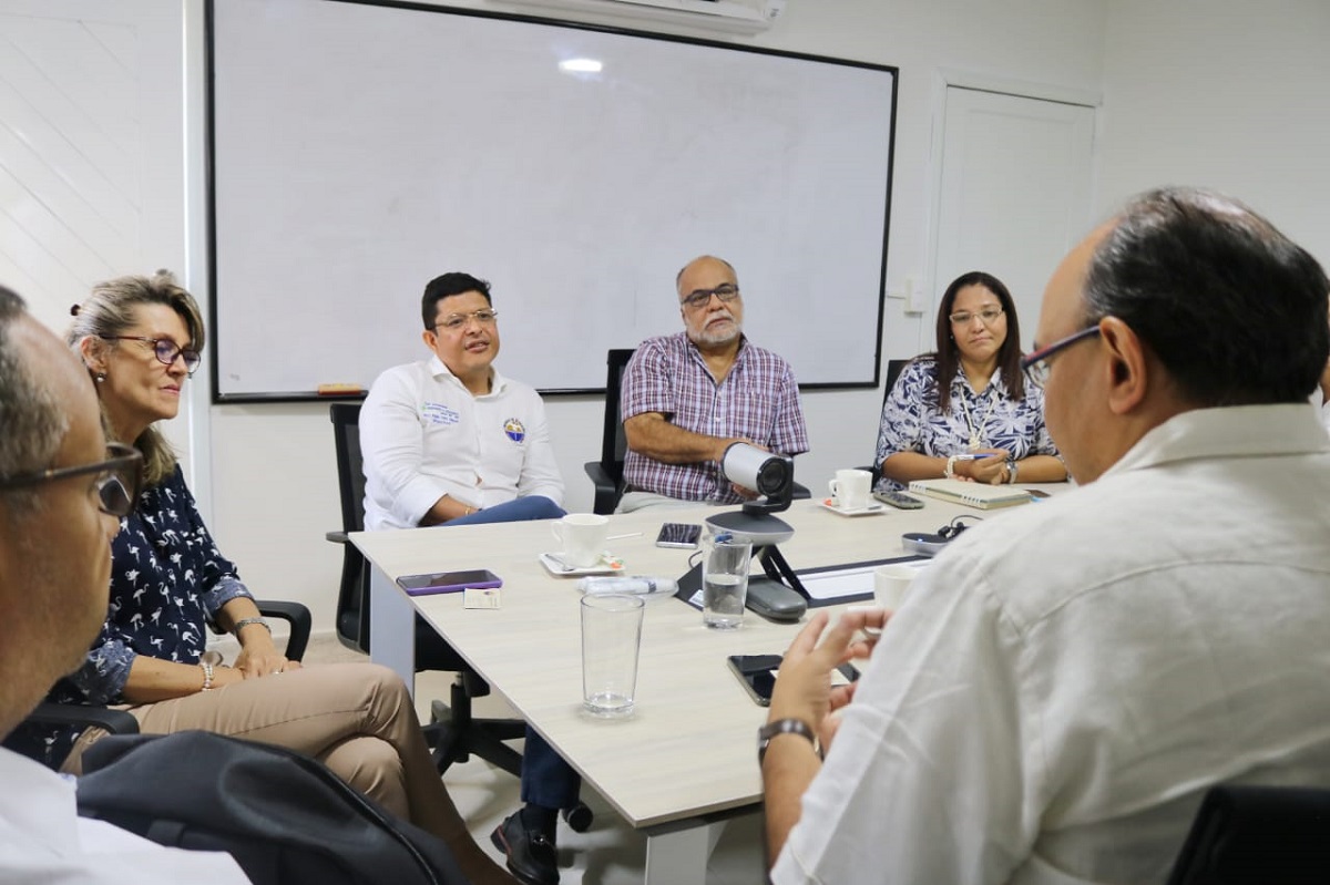 UNIMAGDALENA inició diálogos con Clínica AVIDANTI en miras a una cooperación conjunta