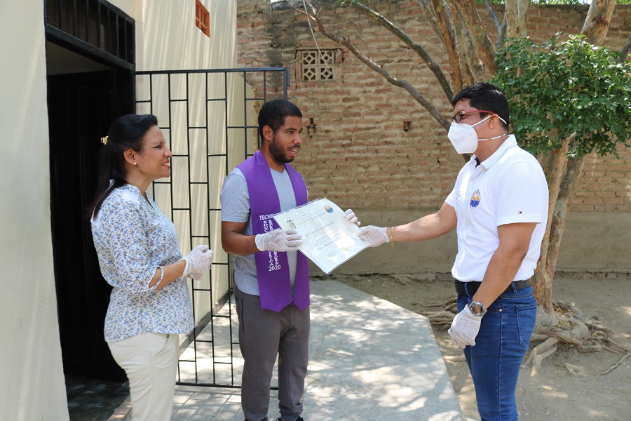 UNIMAGDALENA otorgó títulos y certificados a 216 egresados en diferentes municipios de Colombia
