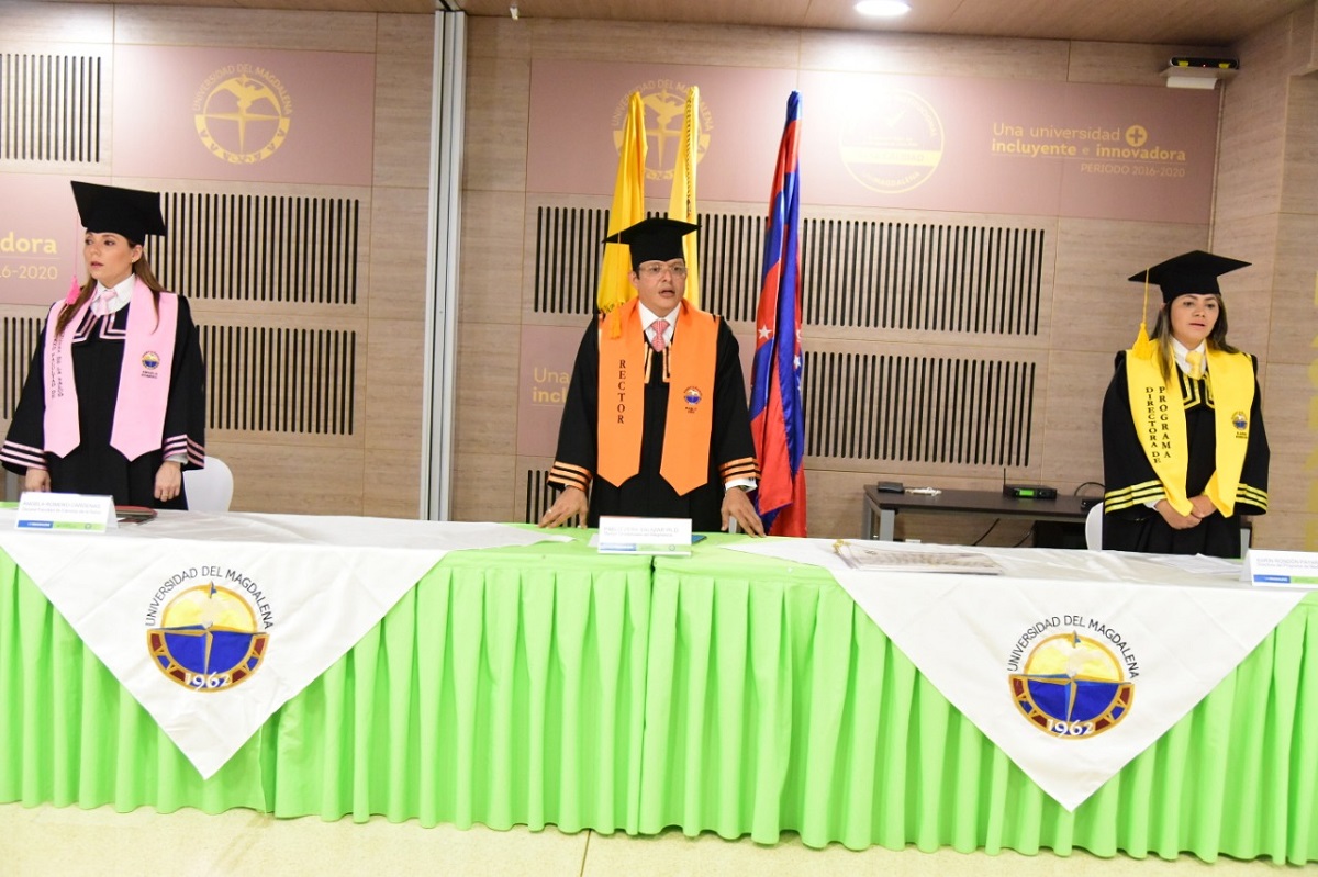 UNIMAGDALENA graduó a 13 nuevos médicos