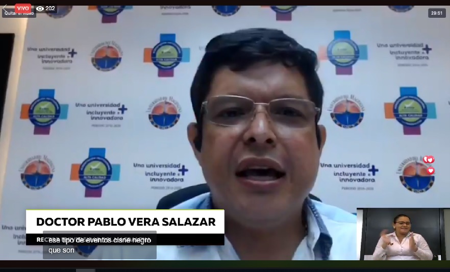 Gunter Pauli expuso nuevas ideas sobre la realidad de hoy