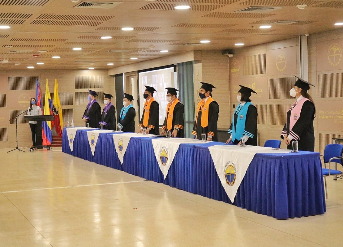 “Esta situación no apaga este día tan especial, puedo decir que valió la pena”: nueva graduada de UNIMAGDALENA