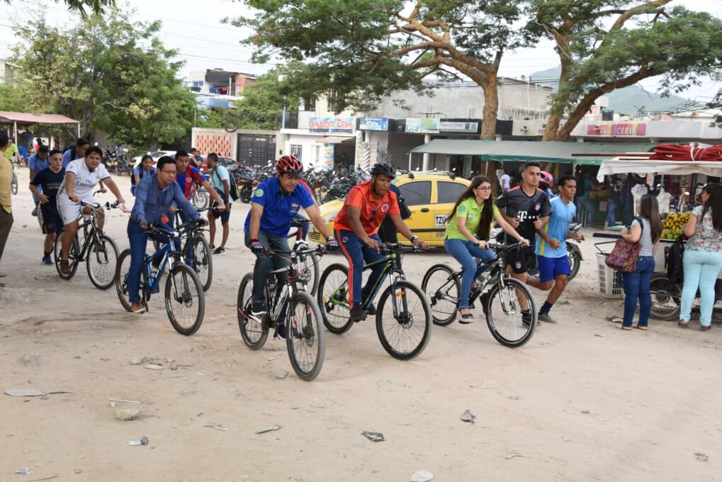 La Universidad del Magdalena celebró de una forma muy activa el Día Internacional de la Biodiversidad Biológica, con el desarrollo del Día S sin carro y sin moto en el que la comunidad universitaria utilizó la bicicleta