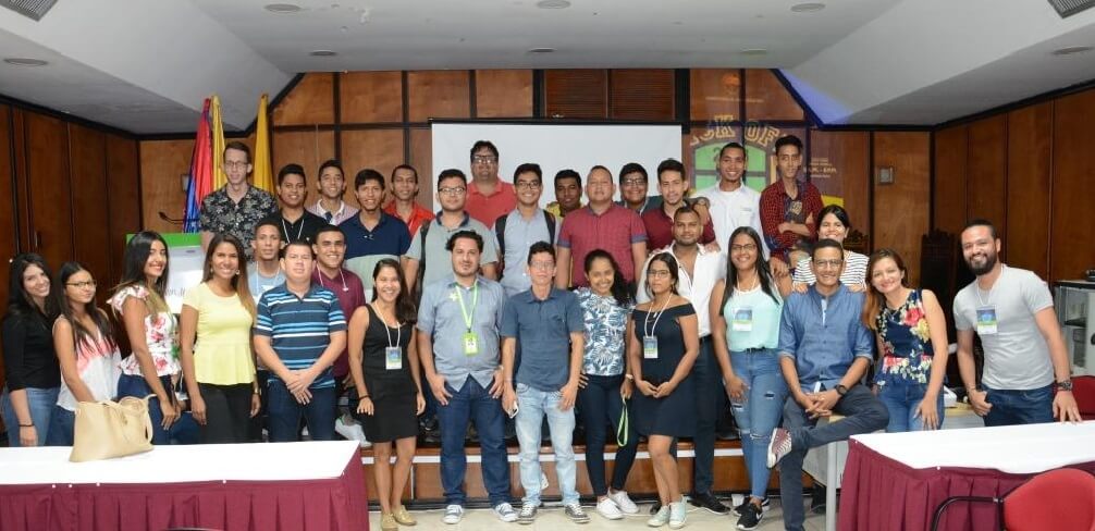 Los estudiantes se mostraron agradecidos con esta actividad que los lleva a desarrollar ideas de emprendimiento que los conducen a potencializar sus habilidades.