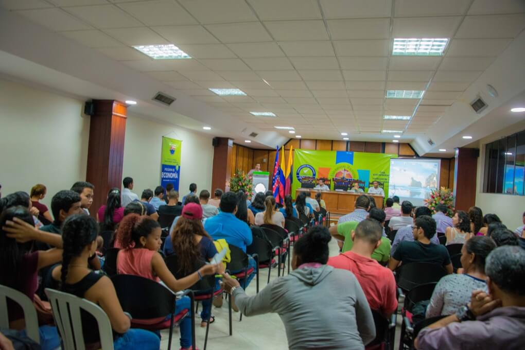 Durante los días 19, 20 y 21 de septiembre, la Universidad del Magdalena iniciará la última fase del proceso de Renovación de Acreditación de Alta Calidad del Programa de Economía, que consiste en la visita de pares evaluadores externos, en el campus