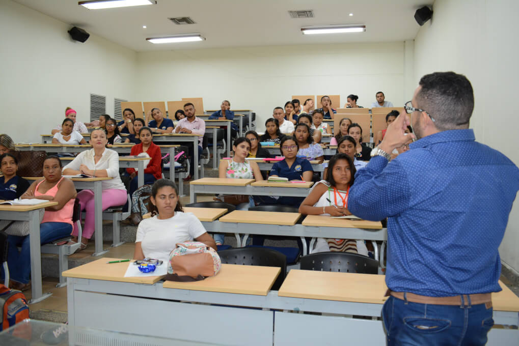 Política Educativa aplicada a docentes, tema de disertación en UNIMAGDALENA